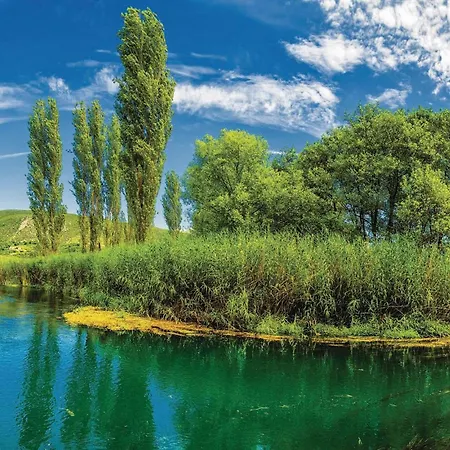 Apartman Awesome In With Wifi