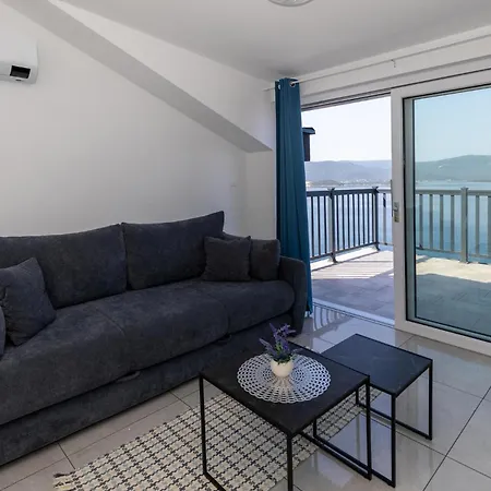 Awesome In With Wifi Apartamento Komarna