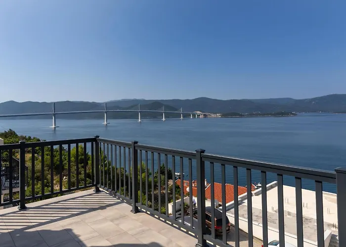 Awesome In With Wifi شقة كومارنا