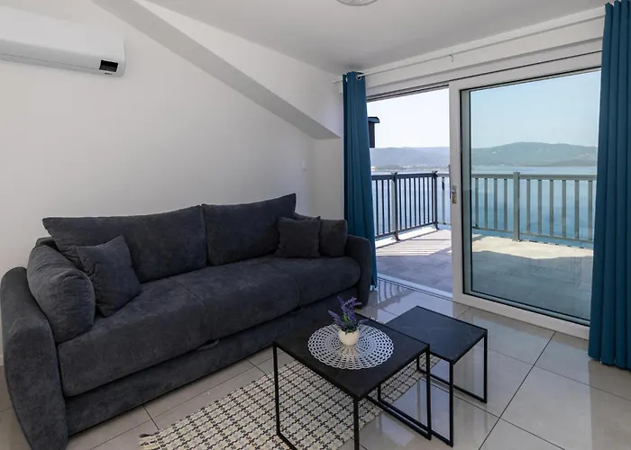 Awesome In With Wifi شقة كومارنا